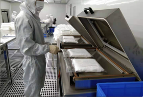 15.Vacuum packaging 15. Embalaje de copacuum